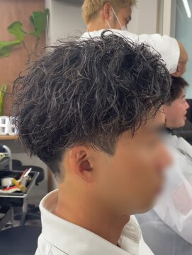 ゴールドシブヤ(GOALD SHIBUYA) 【リアルお客様スタイル】刈り上げツイスパハーフバック