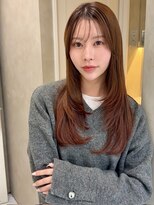 アイユー(ii+U)&nbsp;レイヤーカット　2way前髪　ナチュラルベージュ