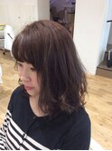 ミディアムゆるパーマスタイル