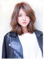 大人可愛いデジタルパーマ外ハネミディアム