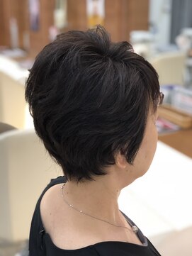 イマージュ アヴェダ 橋本店(Image AVEDA) 小顔補正立体カット