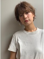 ブラウヘアアンドケア(care)&nbsp;束感が作るカジュアルショート