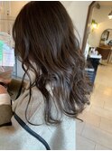 やわらかいオシャレ、アッシュベージュカラー
