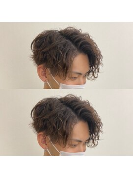 サンバイセライロ 千葉(SAN. by celilo) メンズセンターパート×波巻きスパイラルMIX【佐藤詩門】