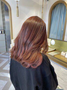 ロンドアベニール 北千住(Lond avenir) 艶感◎ インナーカラー　ピンク