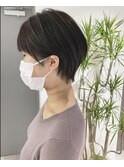 タイトな耳かけショート♪