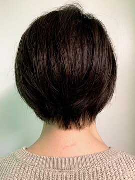 ヘアジーナ(Hair Jina) 大人かわいい☆黒髪前下がりショートボブ