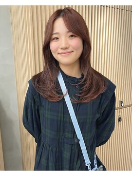 ロンドプロフィール 浦和(Lond profil) 韓国顔まわりワンカールレイヤーカットセンター分け【浦和】