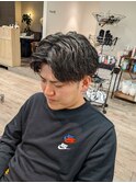 ショートセンターパート×ツイストスパイラルパーマ
