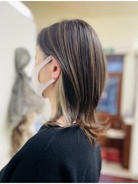 ティーズヘアイナガキイヴピアジェ デザインカラー＿インナーカラー＿レイヤースタイル