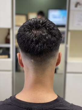 シマダ 《緩パンフェード》