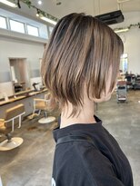 リノ 金山(Rino) ウルフカット