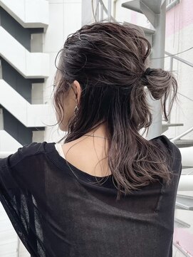 キーゴ 博多(KY-GO.) お団子ヘア カジュアルアレンジ/シルバーグレー