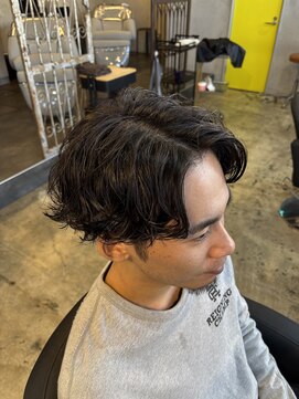 ルーメン 岐阜(ROOO MEN) メンズツーブロックマッシュカットスパイラルシャドウパーマ