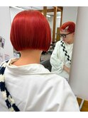 派手ボブ