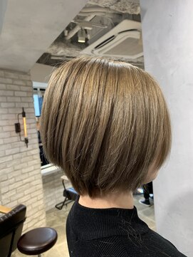 エイト オカチ 上野御徒町店(EIGHT okachi) ミルクティーベージュ