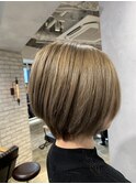 ミルクティーベージュ