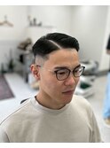 サイドパート＜立川/スキンフェード/アイロンパーマ/濡れパン＞