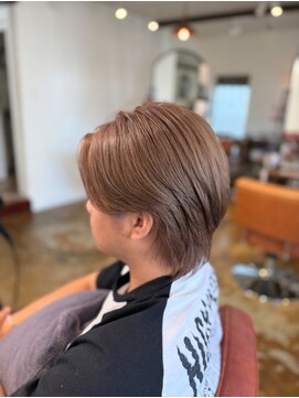 ヘアラウンジ アンリオ(hair lounge an rio) ベージュカラー