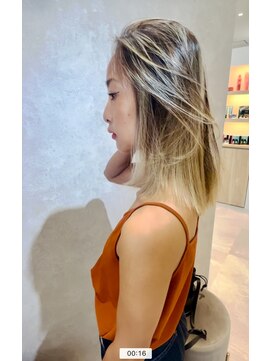 リュドール 名駅(Rue D'or) by浜田