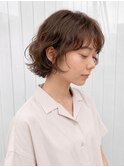 レイヤーボブ/カーリーボブ/ベージュカラー/小顔ボブ
