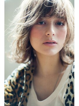 ホーミートウキョウ(HOMIE TOKYO) 渋谷 イルミナカラー×ケアブリーチ×ハイライト×TOKIO