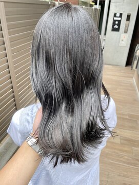 サク(Sac.) グレージュカラー×アッシュブラックSac.恵比寿　栃木優佑