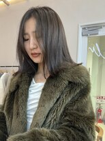 ウェイズトウキョウ 新宿店(Ways TOKYO)&nbsp;透明感たっぷりオリーブベージュ