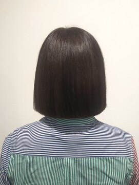 ミモザ ビカミドウ 自由が丘(Mimosa Bigamido) ▼40代大人の切っぱなしボブ 美髪カット 白髪染め TOKIOTR