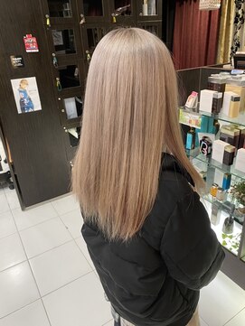 アジールヘア 東上野店(agir hair) ミルクティーピンクベージュブリーチカラー【上野】