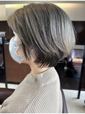 小顔 ショートボブ スモーキーアッシュ