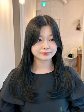 アルジャーノンシロ(ALGERNON shiro) レイヤーカット/顔まわりレイヤー