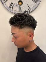 ヘアーアトリエルキナ(hair atelier LUCINA)&nbsp;極道パーマホワイトメッシュ