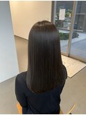 オリーブグレージュ