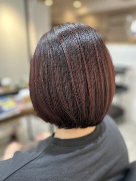 エフフォーユアヘアー(F for your hair) ピンクカラー ボブ