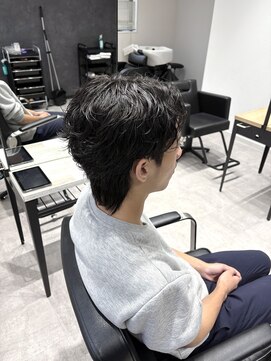 ブースト(BOOST) ウルフセンターパート×シャドウパーマ