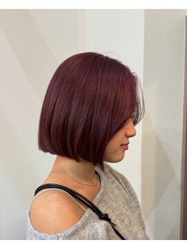 エフ ヘアーアンドリラクゼーション(F. hair & relaxation) 12/10ボルドーピンク×ぱつっとボブ