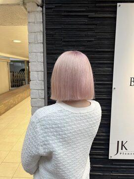 キャパ セントラル 天神 大名店(CAPA central) ホワイトピンク ボブ 髪質改善 艶髪 10代