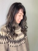 透け感グレージュ×ハイライトウェーブ【Dina立川】