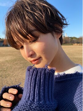 ローウェ 新百合ヶ丘(Louwe) 小顔エアリーアンニュイショートベージュ[新百合ヶ丘/新百合ヶ丘