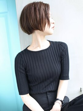 バース(BIRTH) 天神【BIRTH】大人かわいい耳かけサイドパートボブ　10