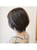 【morio鶴瀬】ハイライトベイクアッシュカラー丸みショート
