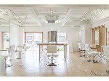 ヘアアンドスパイーゾウ(Hair&Spa zou)の雰囲気（いつでも気軽に来ることのできるもう１つの居場所にして下さい。）