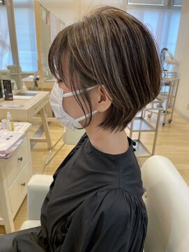 ヘアメイク アージュ 大野城 下大利店(HAIR MAKE age) 前下がり丸みショート　20代30代40代