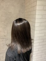 アフィナー(Afinar) グレージュ