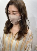 ベージュカラー
