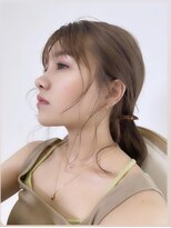 ナビバイケンジ(NaVI by KENJE) 結んでおしゃれに!顔まわりレイヤーカット