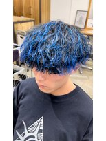 エルオム(EL.HOMME)&nbsp;波巻きクリームパーマ／ブルーハイライト