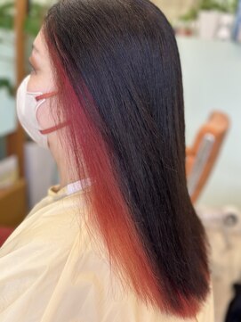 ナチュラル ヘア レイナ(Natural Hair REINA) インナーカラー