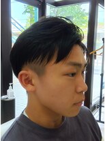 ヘアーサロン ピエロ&nbsp;束感ツーブロック　アップバング